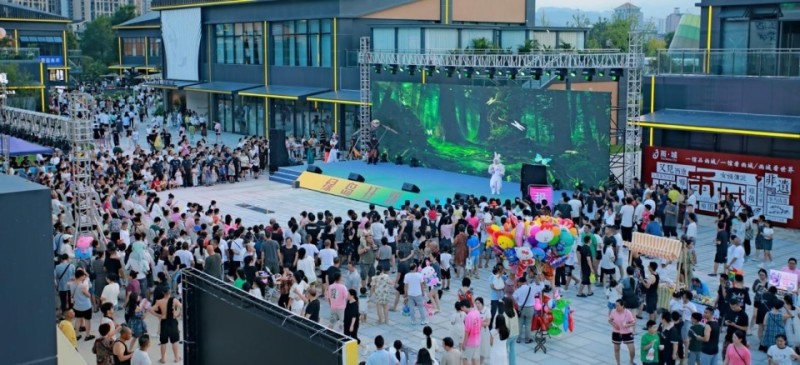 听音乐 喝啤酒这个暑期到雅安“嗨啤一夏”