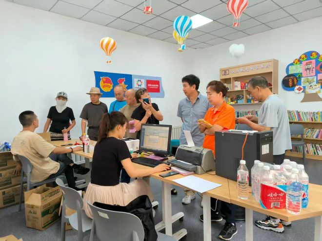 铁西街道：“跑腿”服务跑出民生温度 跑进群众心窝