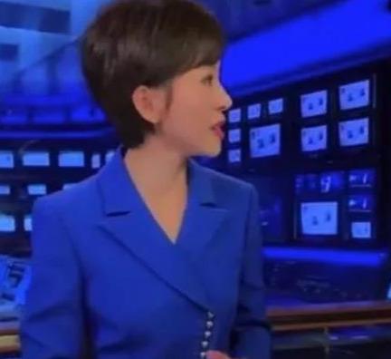 免费AI智能新闻稿写作助手:一键生成专业稿件,全方位提升写作效率与质量 免费AI智能新闻稿写作助手:一键生成专业稿件,全方位提升写作效率与质量