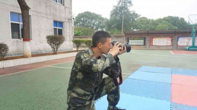 免费AI智能新闻稿写作助手:一键生成专业稿件,全方位提升写作效率与质量 免费AI智能新闻稿写作助手:一键生成专业稿件,全方位提升写作效率与质量